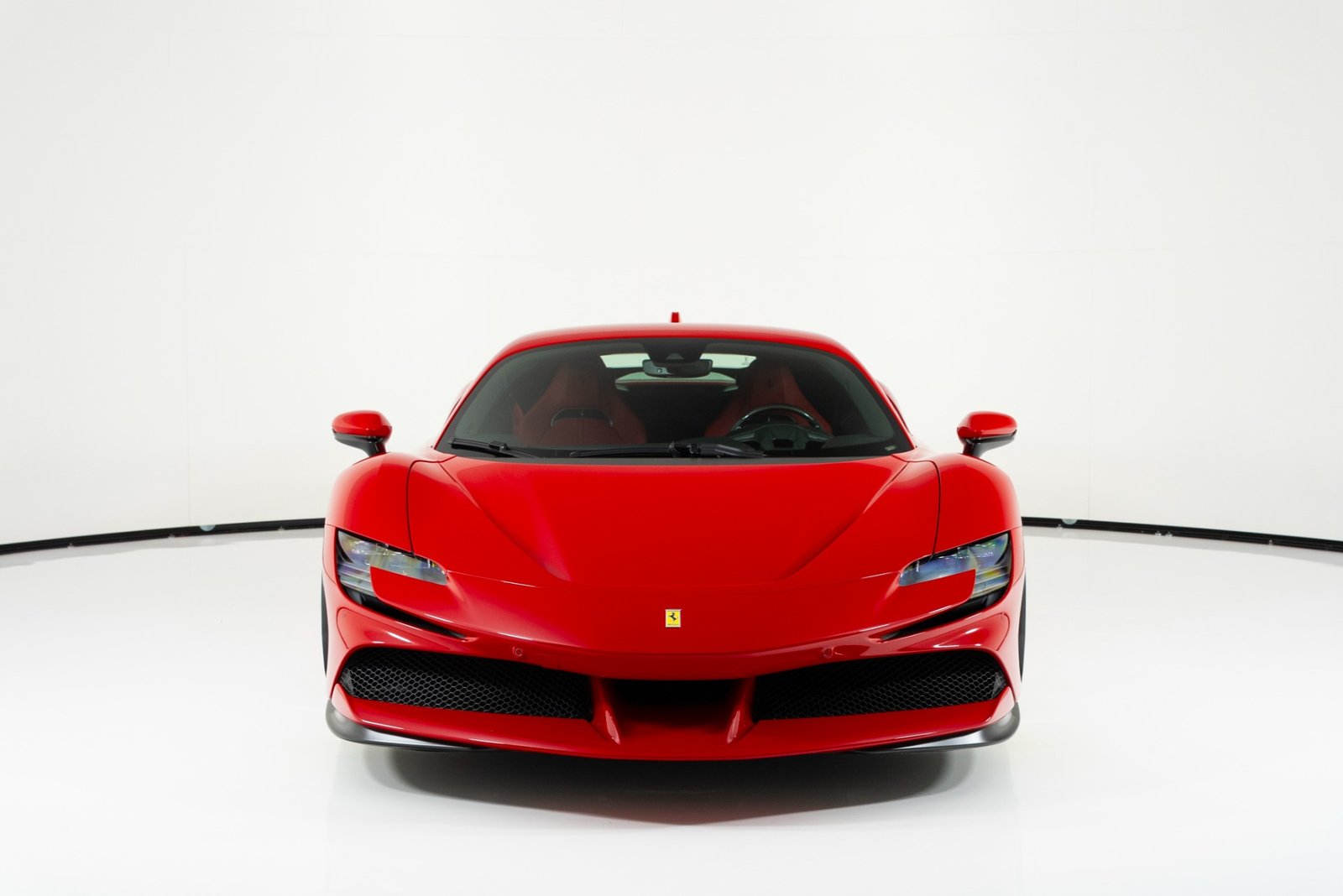 Ferrari SF90 Stradale - Image 2