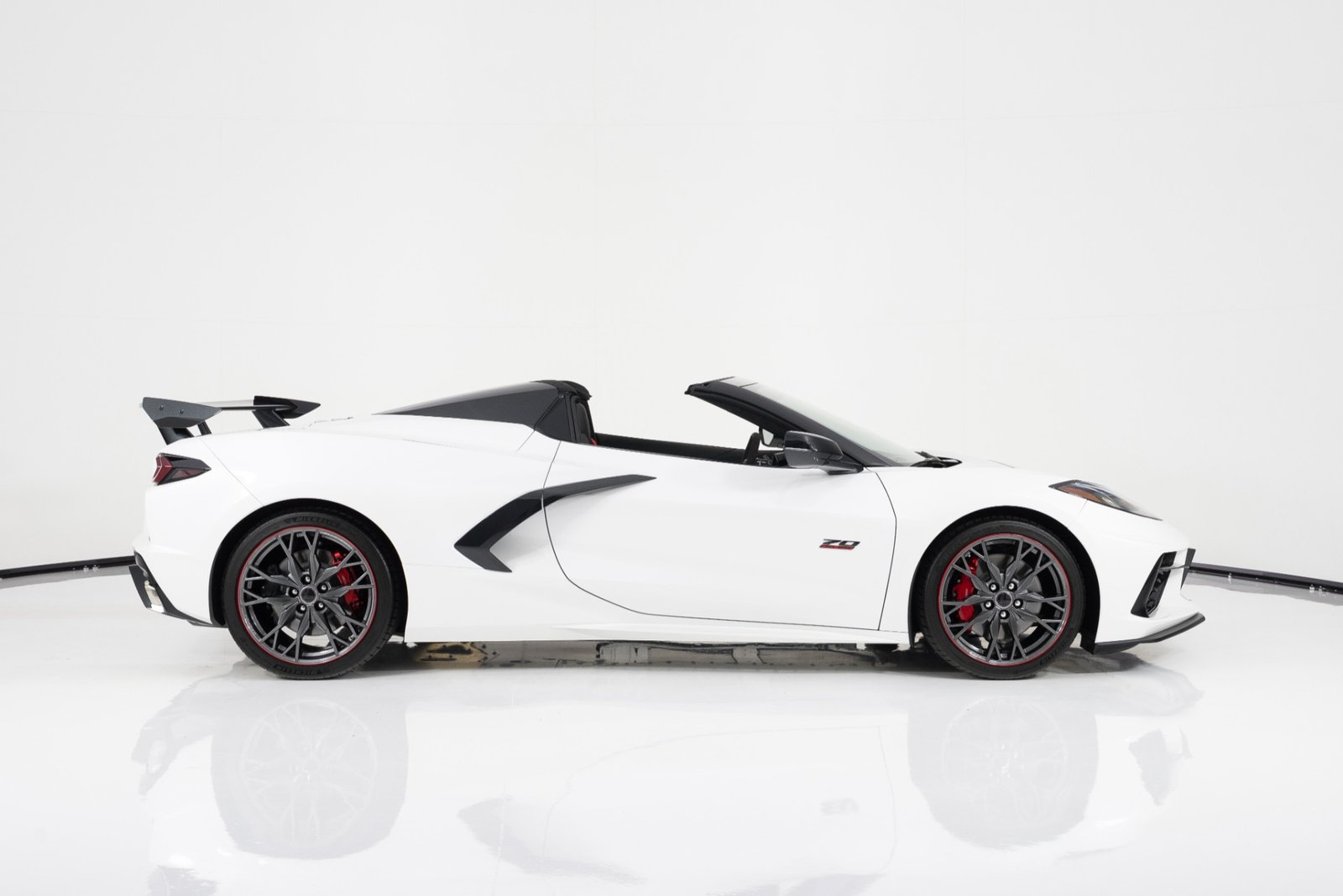 Chevrolet Corvette C8 70th Anniversary 3LT - Image 5