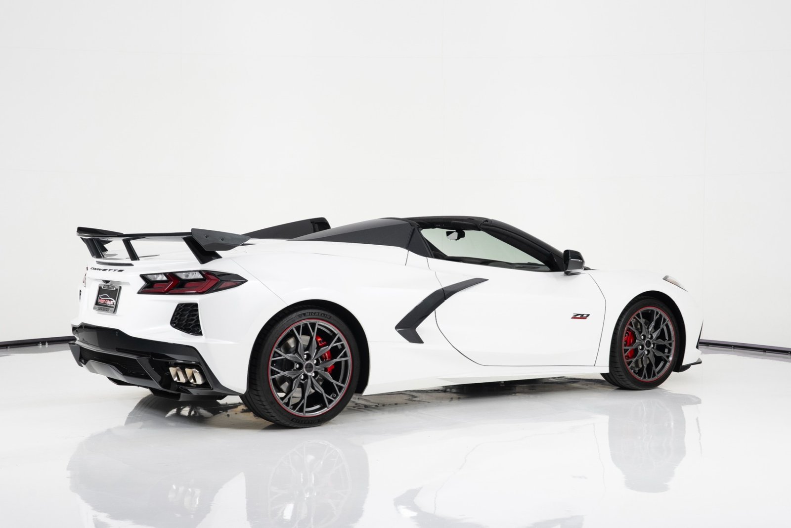 Chevrolet Corvette C8 70th Anniversary 3LT - Image 2