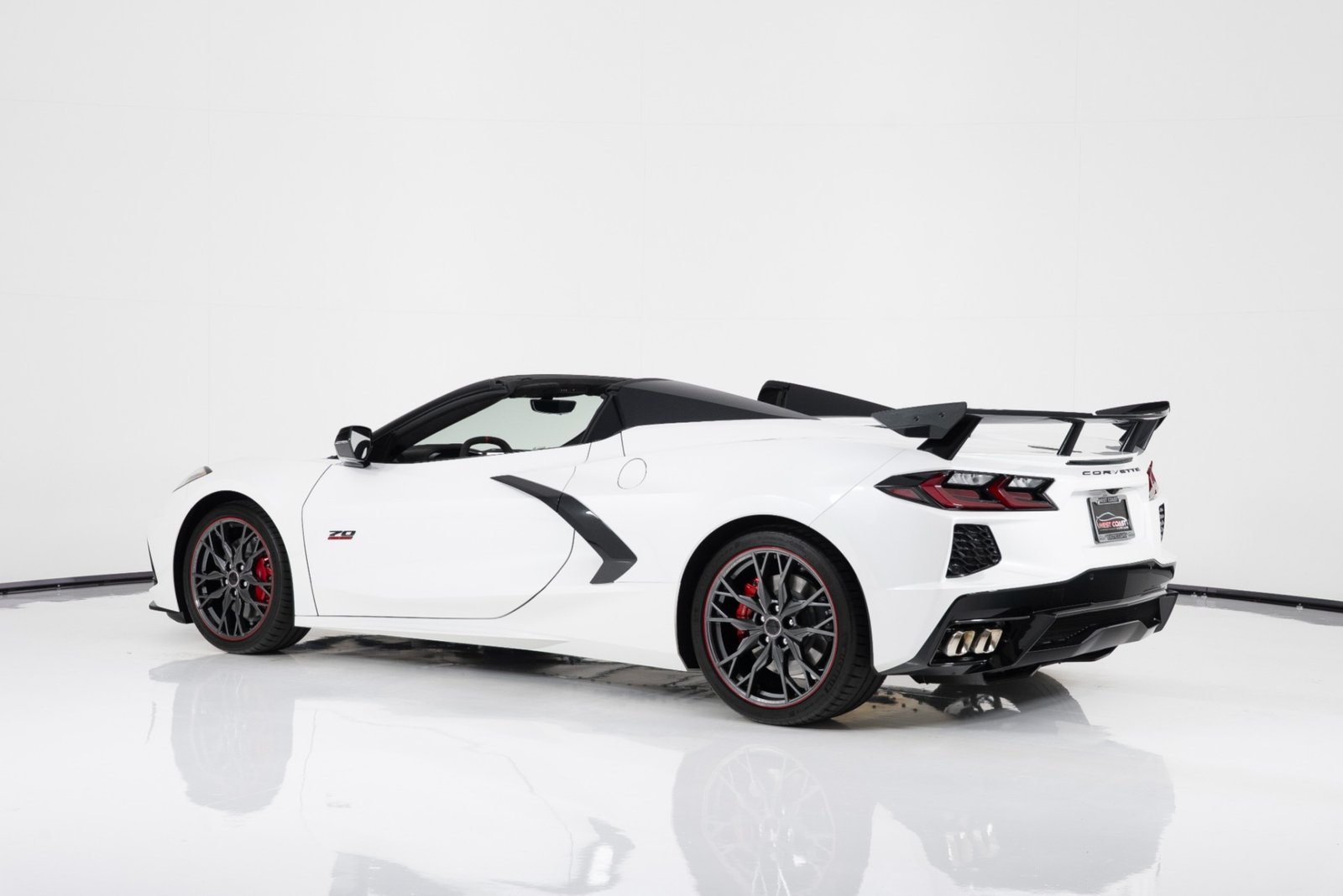Chevrolet Corvette C8 70th Anniversary 3LT - Image 8