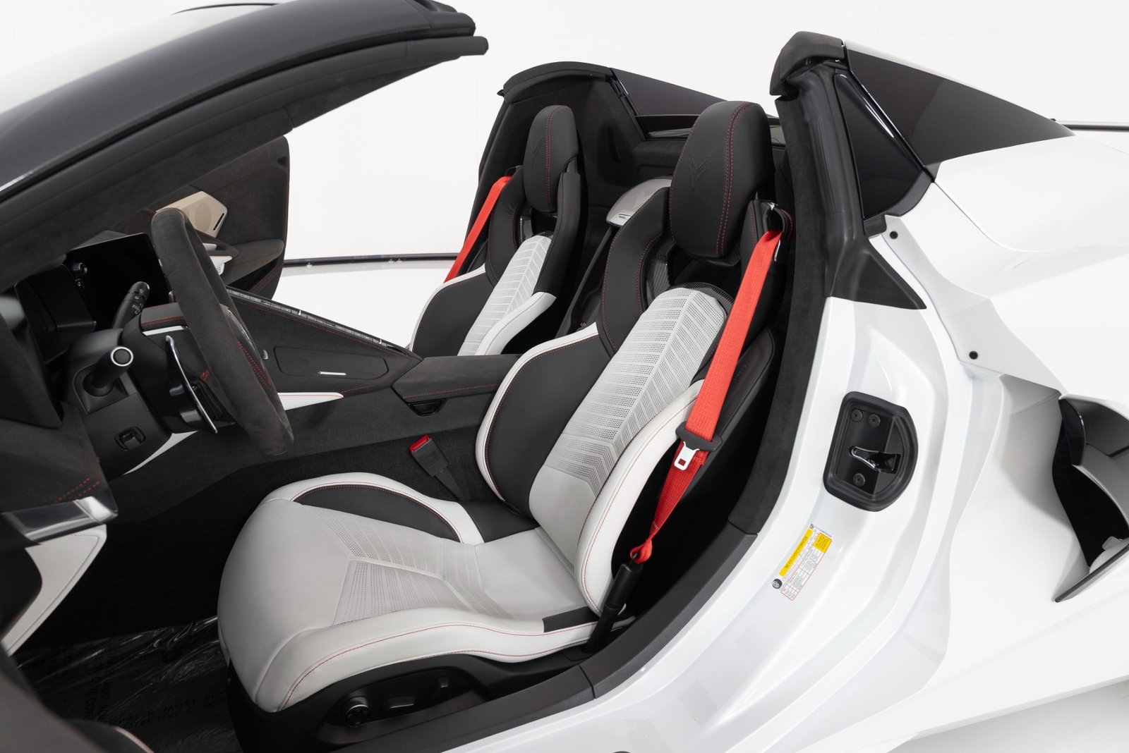 Chevrolet Corvette C8 70th Anniversary 3LT - Image 11